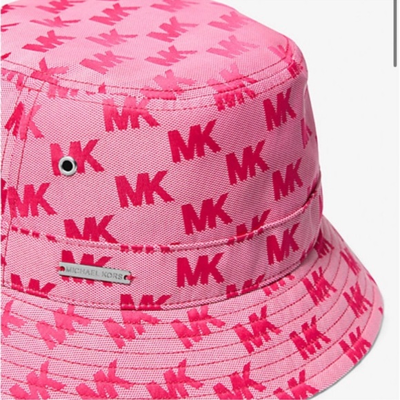 Michael Kors Dark Raspberry Monogram Bucket Hat NWT - Picture 3 of 4